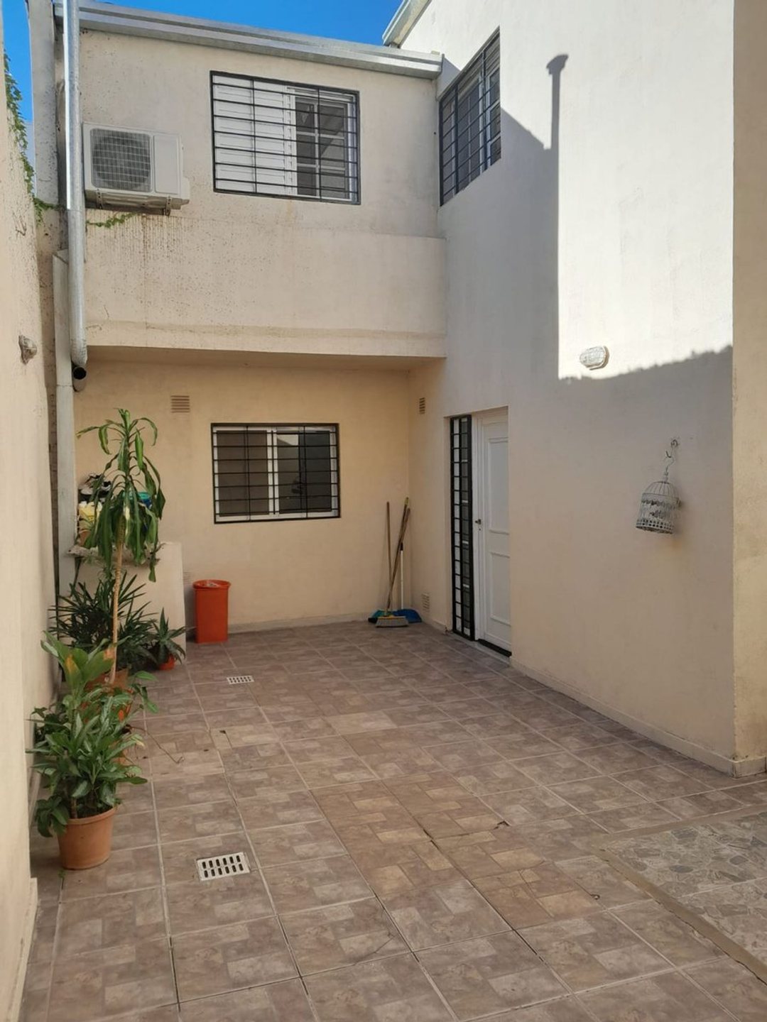 VENTA CASA INTERNA 3 dormitorios
