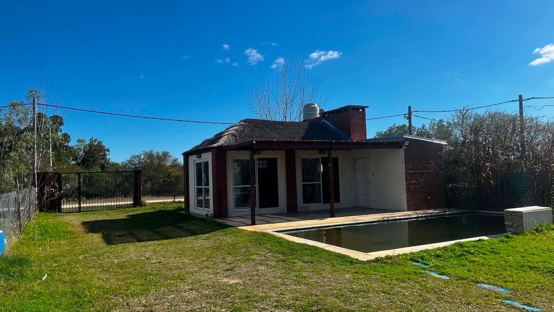SE VENDE QUINTA EN LAGOS DEL LEYES