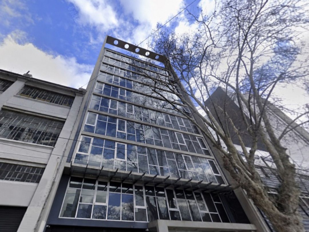 OFICINA EN VENTA A ESTRENAR – 179 m² – 2 COCHERAS