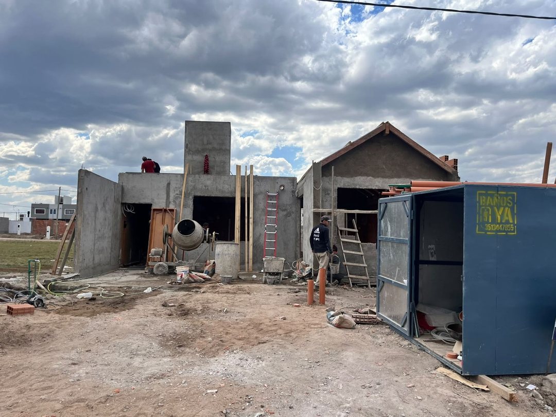 Casa 3 Dorm en Planta Baja - Docta Central