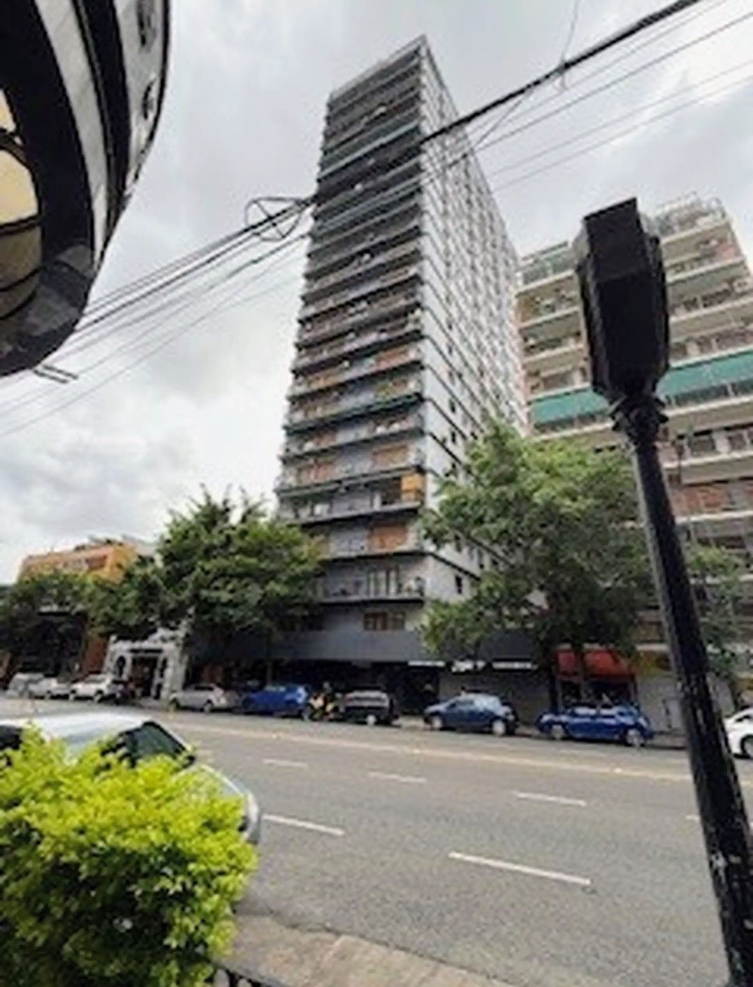 Departamento 3 ambientes Av La Plata  y Rivadavia
