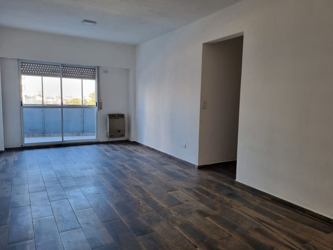 ALQUILER DEPARTAMENTO 4 AMBIENTES COCHERA BARRACAS