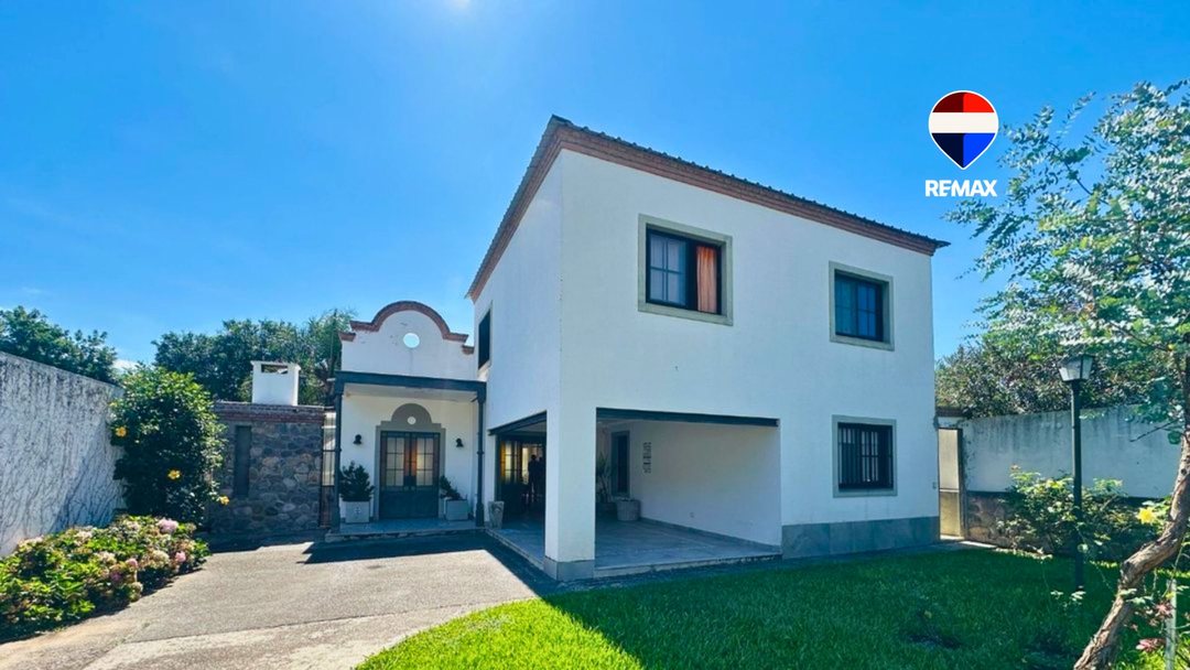 CASA VENTA VILLA SAN LORENZO DUEÑO ACEPTA PERMUTA