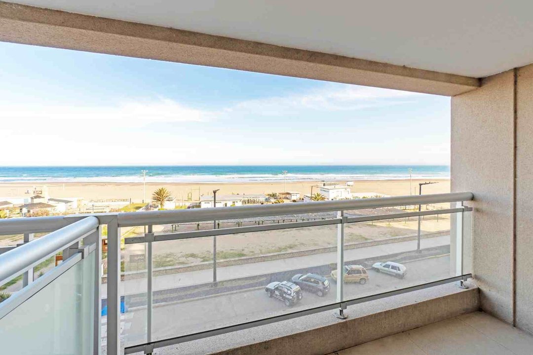 VENTA DEPARTAMENTO 3 AMB VISTA AL MAR NECOCHEA