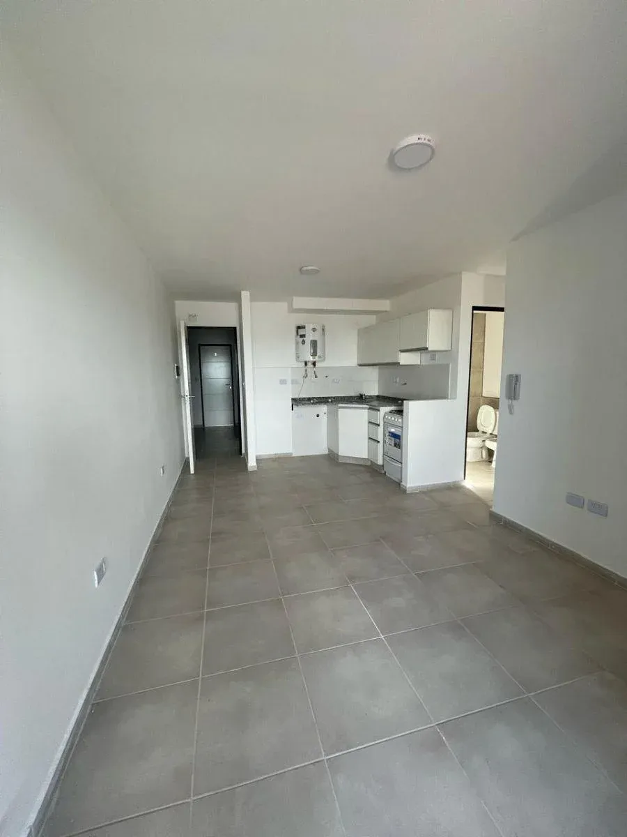 ALQUILER 1 DORMIT PISO ALTO  EDIF CON PILETA