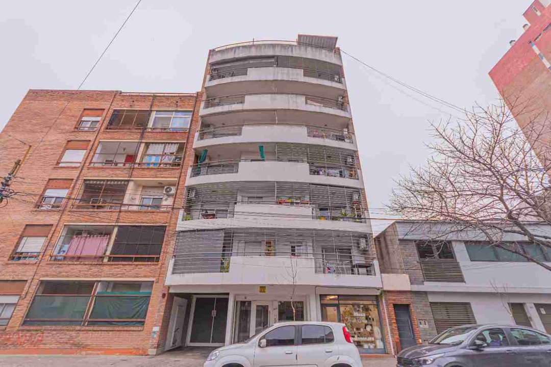 DEPARYAMENTO SEMIPISO 1 DORMITORIO EN ABASTO