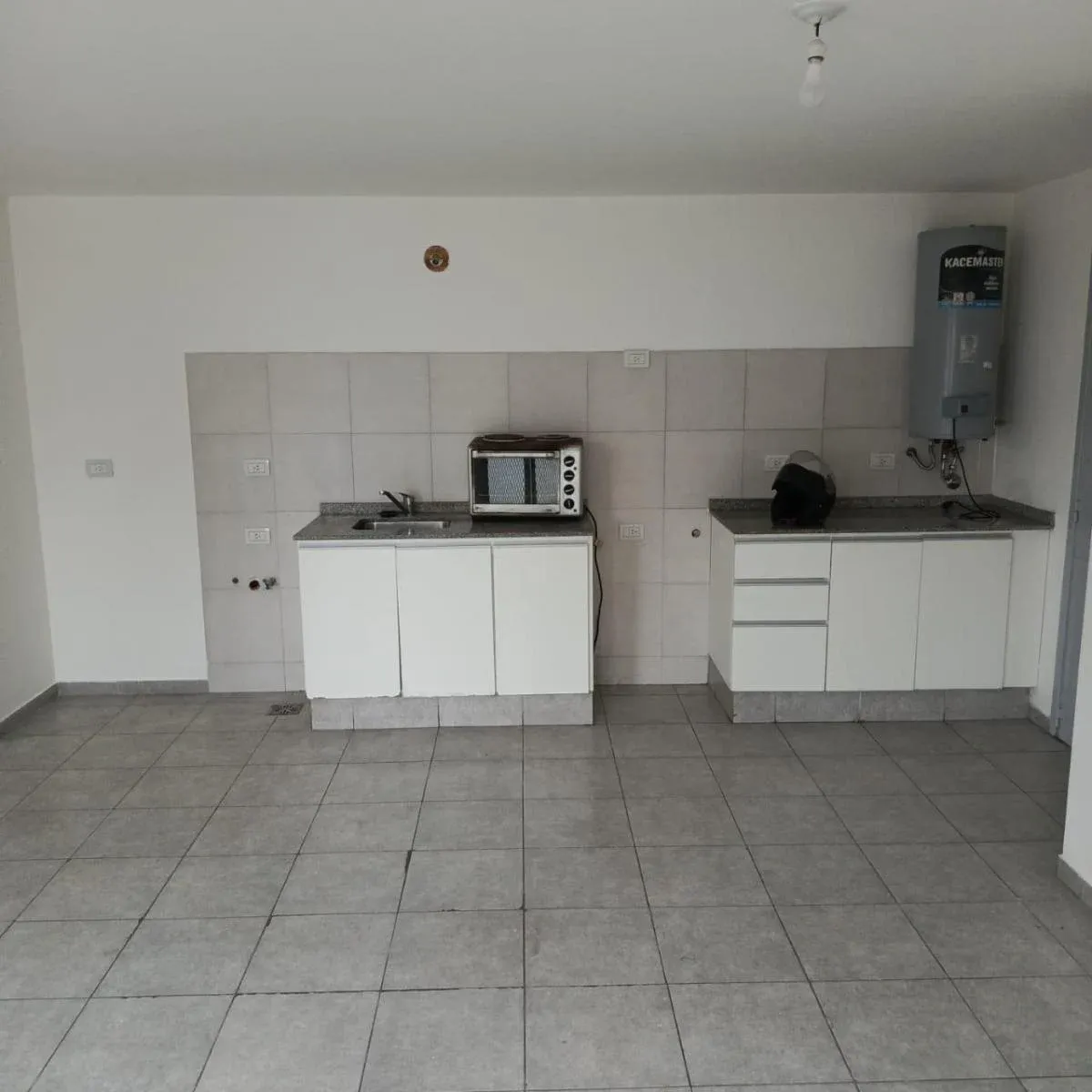 En venta departamento de 1 dormitorio - Barrio Alberdi