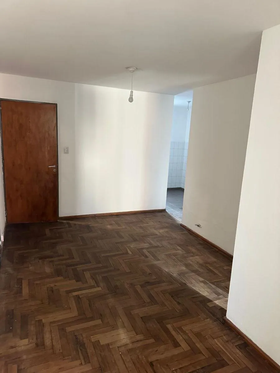 Departamento en Alquiler — Zona Centro
