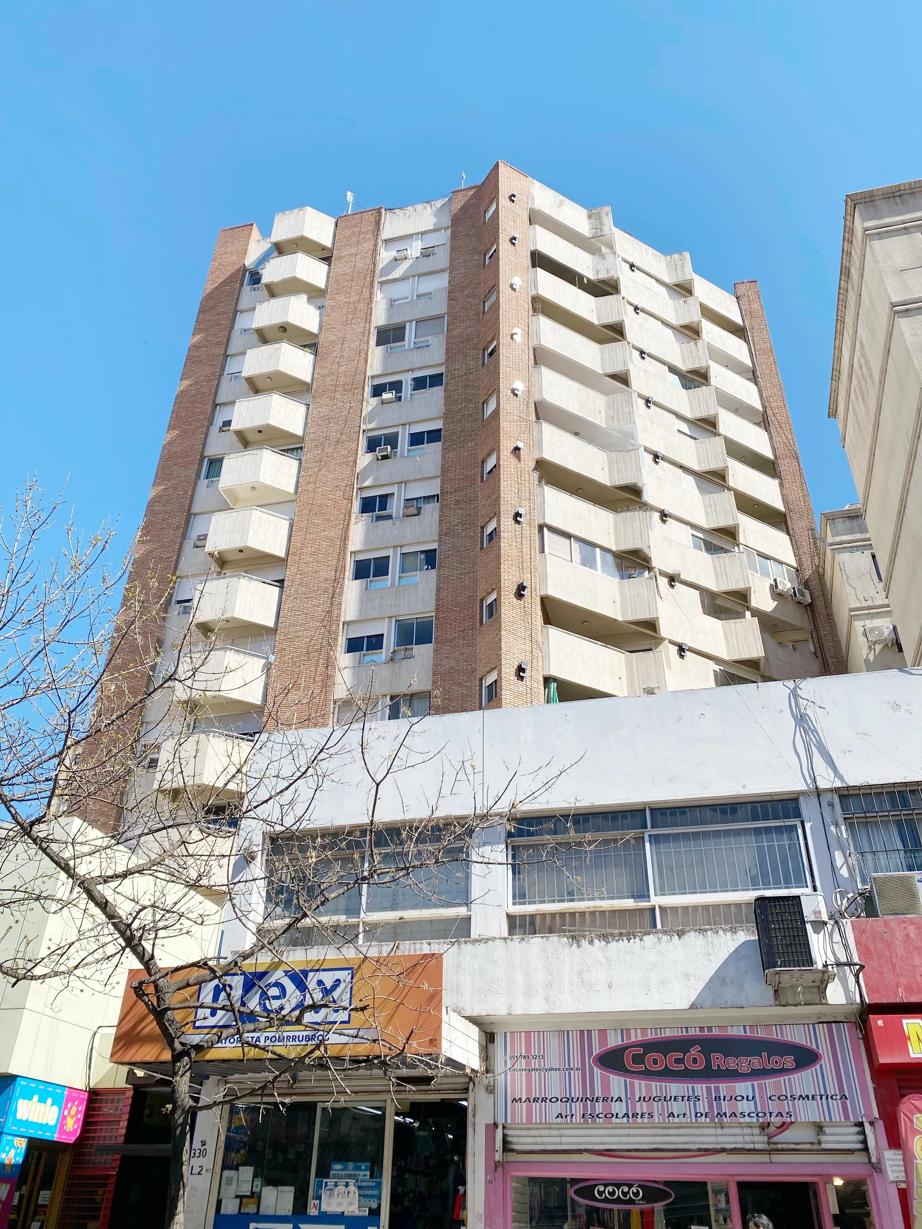 Alquiler Depto 2 Dorm c/ Cochera- Centro Calle Bs As- (GA)