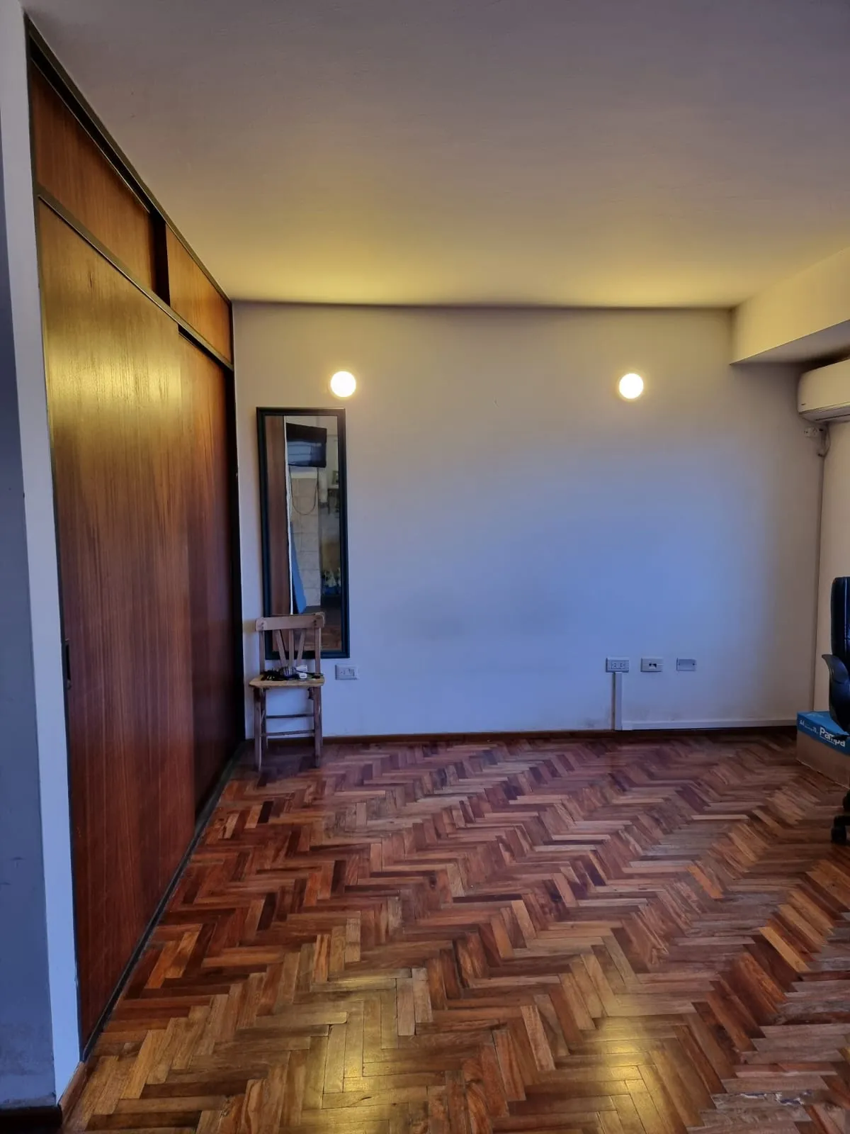 AMPLIO Y COMODO MONOAMBIENTE