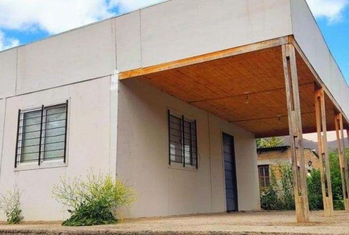 Casa · 100m² · 4 Ambientes · 1 Cochera