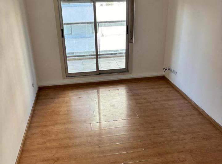Departamento · 40m² · 2 Ambientes · 1 Cochera