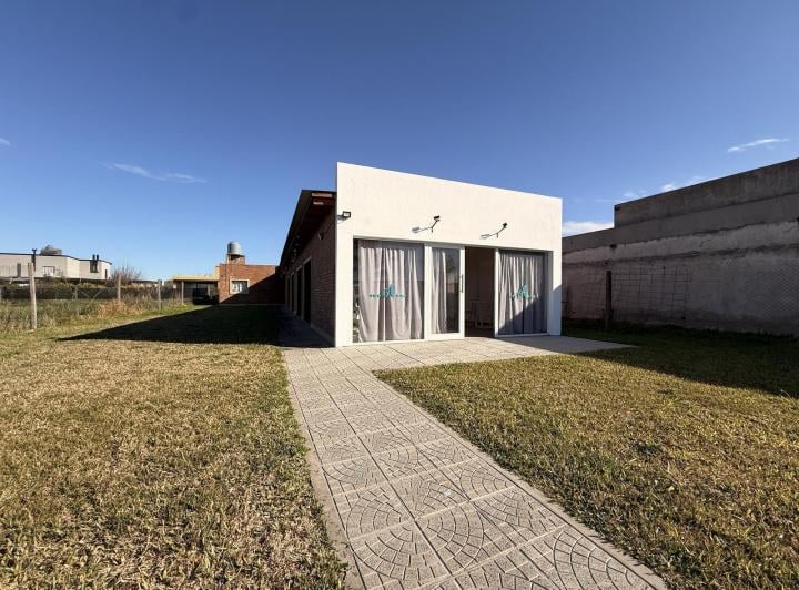 Local comercial · 178m² · 3 Ambientes
