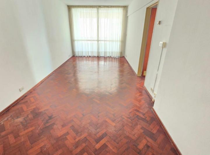 Departamento · 5 Ambientes · 1 Cochera
