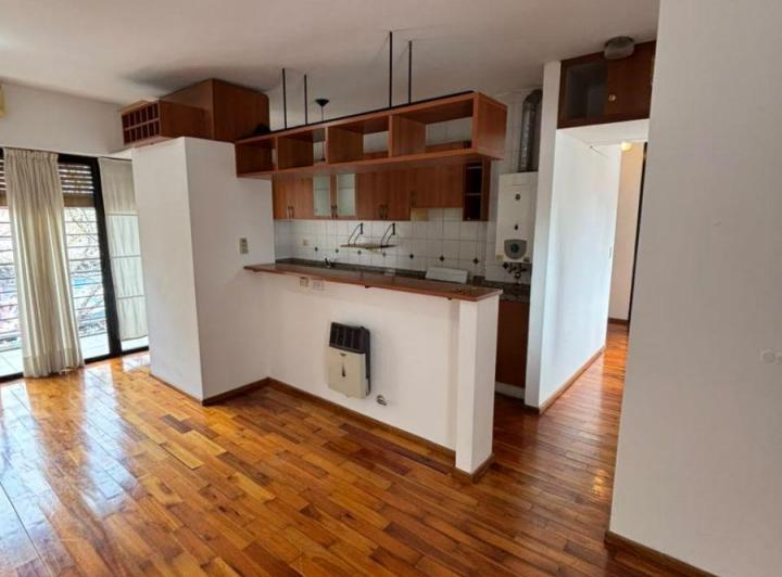Departamento · 65m² · 4 Ambientes · 1 Cochera