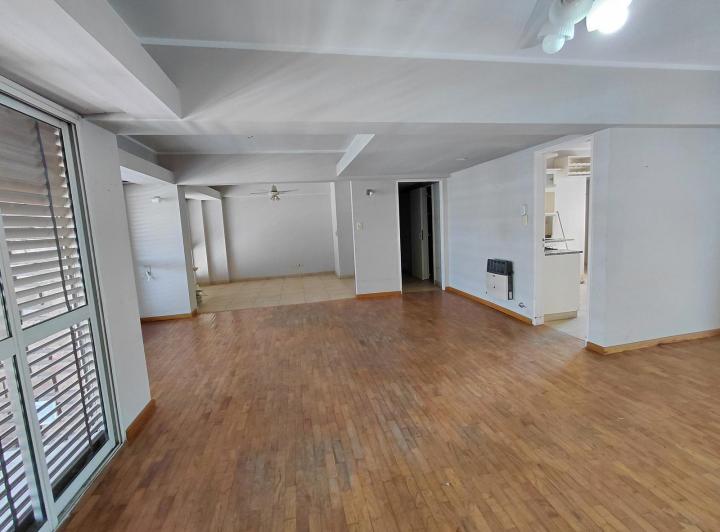 Departamento · 123m² · 4 Ambientes · 1 Cochera
