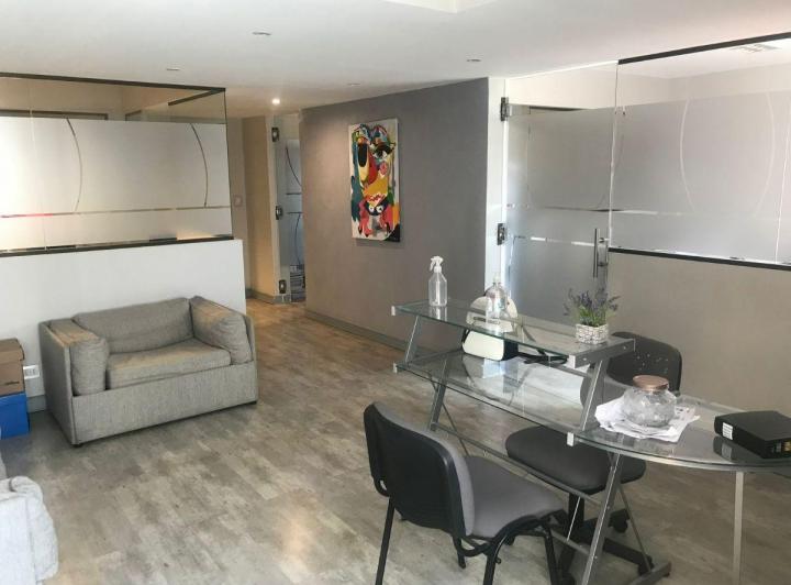 Oficina comercial · 90m² · 5 Ambientes