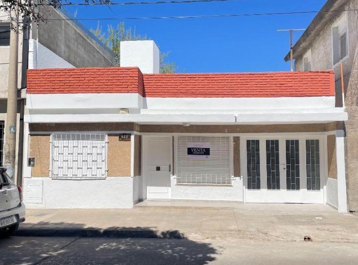 Casa · 76m² · 3 Ambientes · 1 Cochera