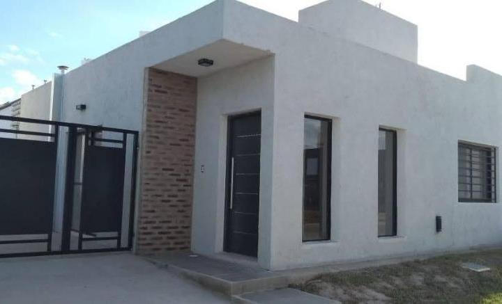 Casa · 85m² · 3 Ambientes · 1 Cochera