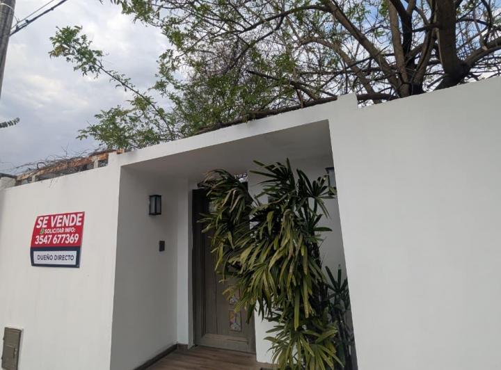 Casa · 180m² · 7 Ambientes · 2 Cocheras