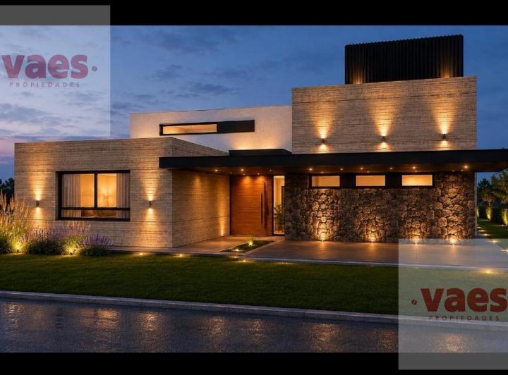 Casa · 620m² · 5 Ambientes · 2 Cocheras