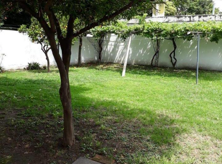 Casa · 1m² · 4 Ambientes · 1 Cochera