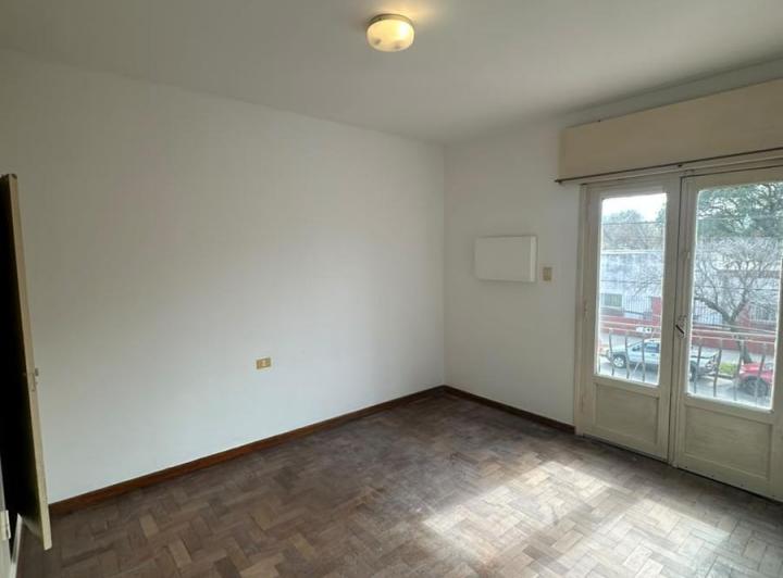 Departamento · 100m² · 7 Ambientes