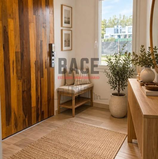Casa · 295m² · 6 Ambientes · 2 Cocheras