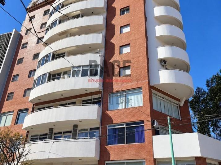 Departamento · 133m² · 5 Ambientes · 1 Cochera