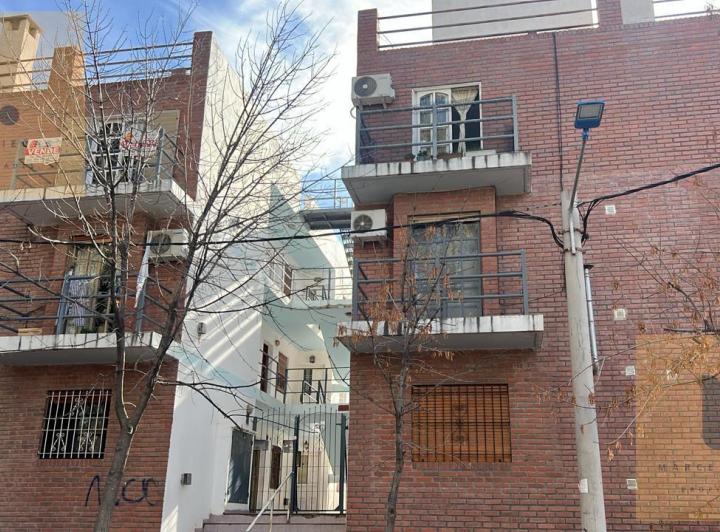 Departamento · 44m² · 3 Ambientes · 1 Cochera