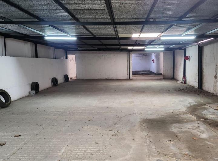 Terreno · 300m²