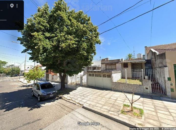 Terreno · 381m²
