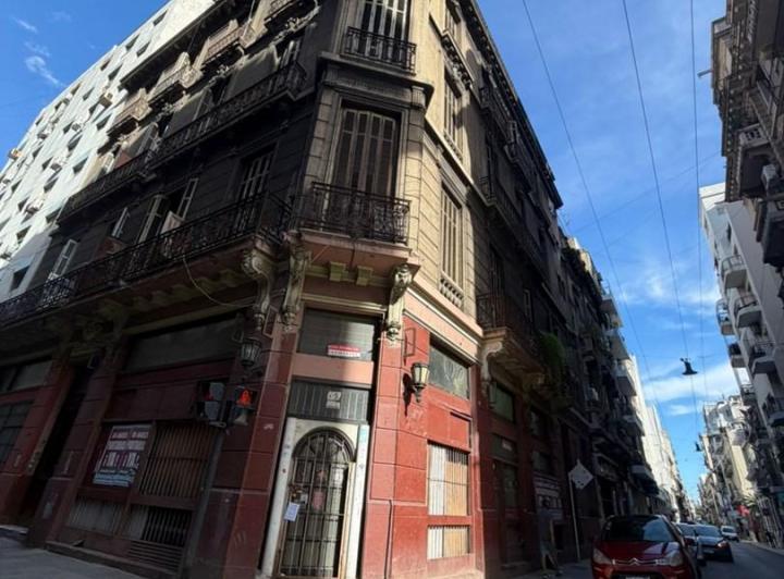 Terreno · 1600m²