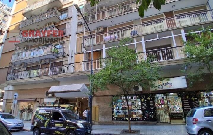 Departamento · 130m² · 4 Ambientes · 1 Cochera
