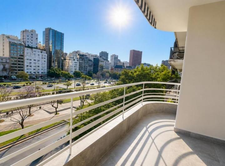 Departamento · 190m² · 9 Ambientes