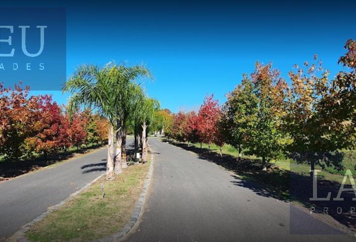 Terreno · 800m²