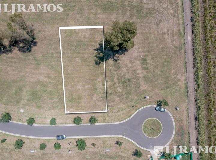 Terreno · 503m²
