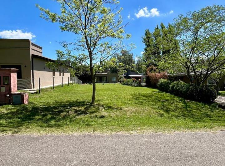 Terreno · 450m²
