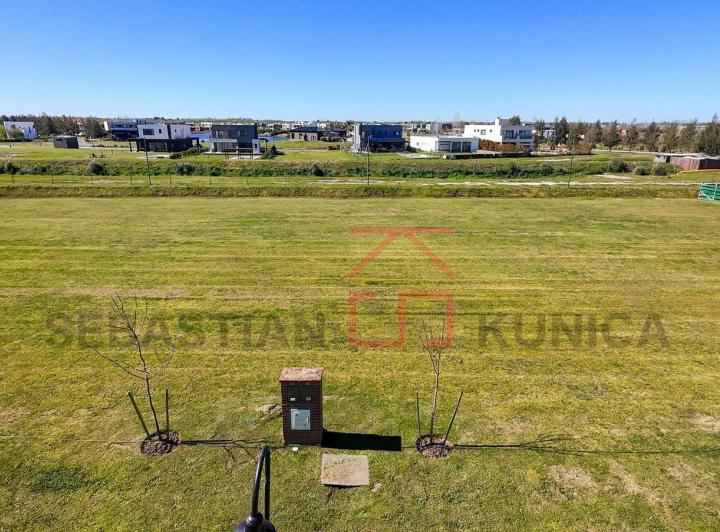 Terreno · 802m²