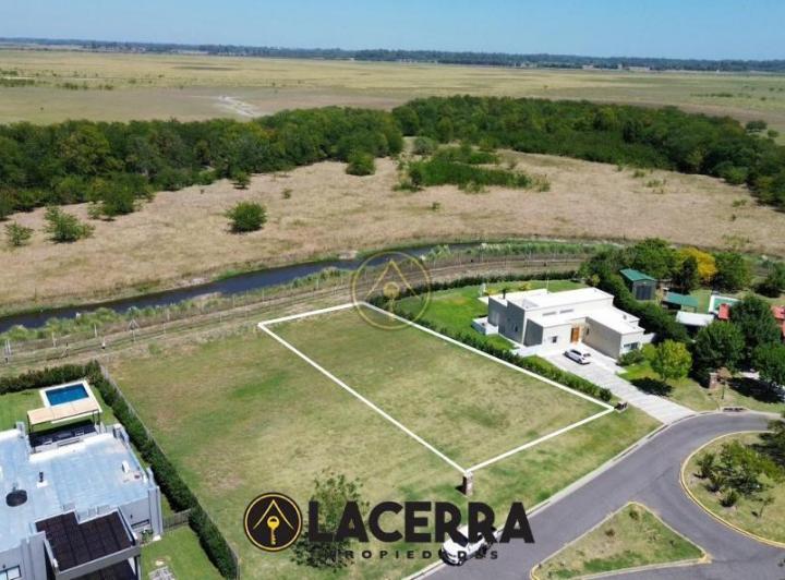 Terreno · 1100m²
