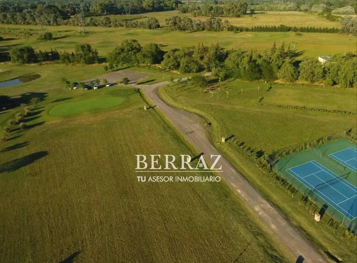 Terreno · 1233m²