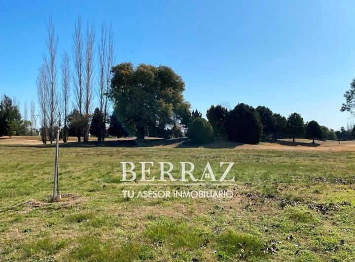 Terreno · 1045m²