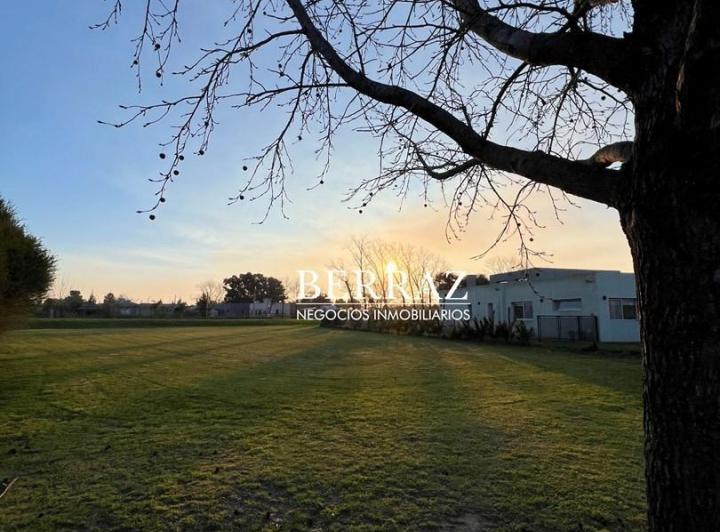 Terreno · 973m²