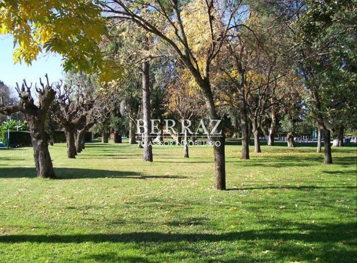 Terreno · 470m²