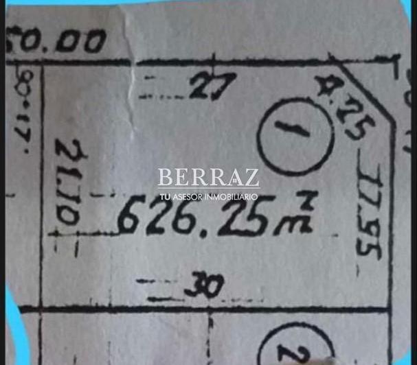 Terreno · 626m²