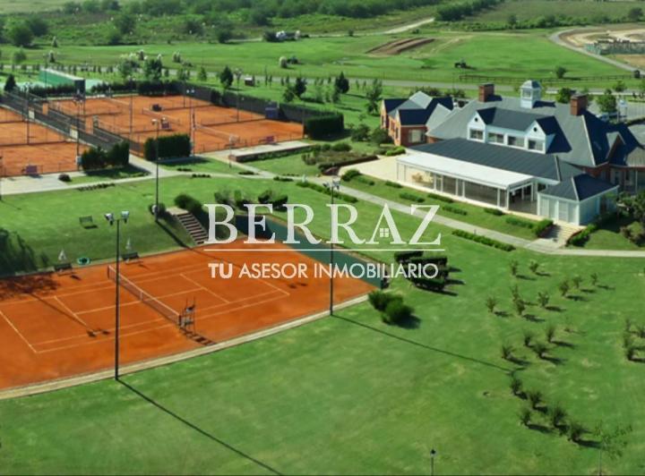 Terreno · 1046m²