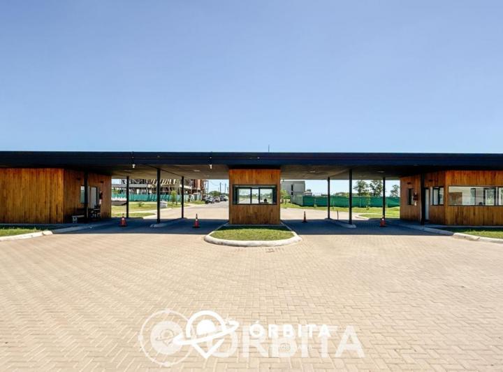Terreno · 602m²
