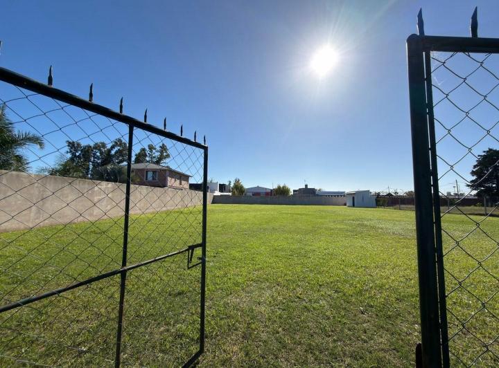 Terreno · 1597m²