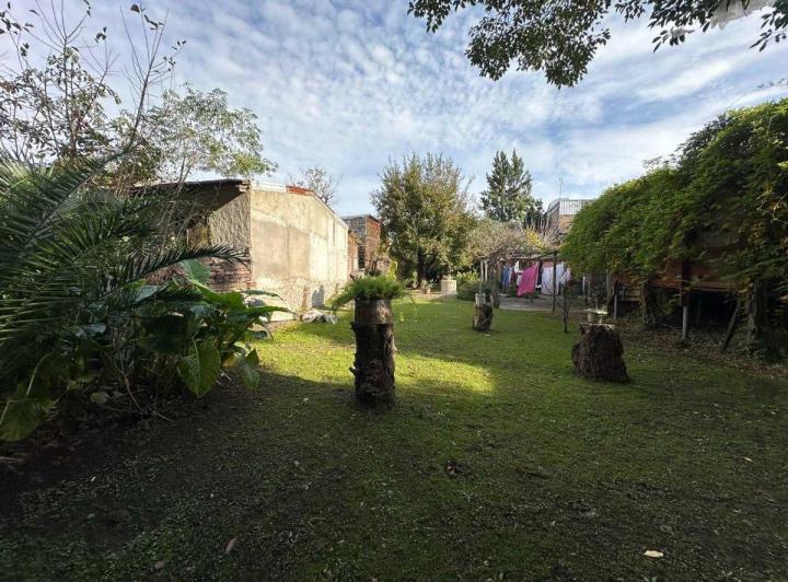 Terreno · 765m²