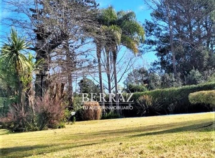 Terreno · 575m²